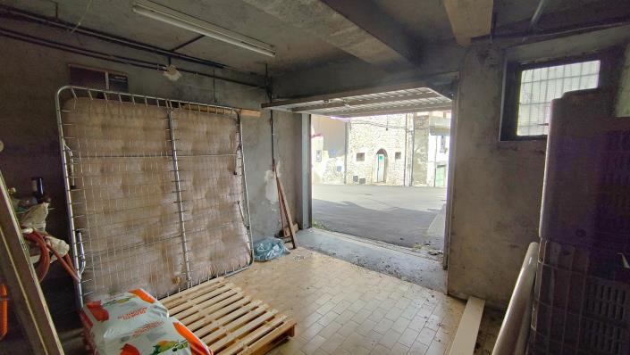 Image No.31-1 Bed Townhouse for sale