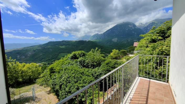 Image No.27-Villa de 5 chambres à vendre à Palombaro