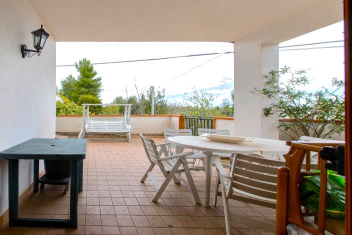 Image No.6-Villa / Détaché de 4 chambres à vendre à Fara Filiorum Petri