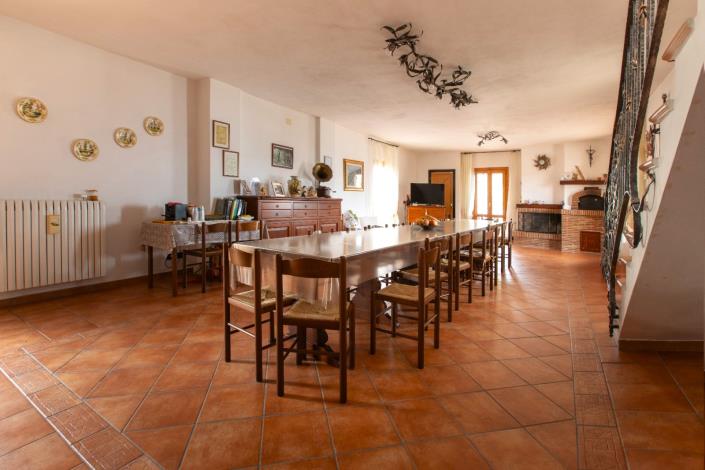 Image No.11-Villa / Détaché de 4 chambres à vendre à Fara Filiorum Petri