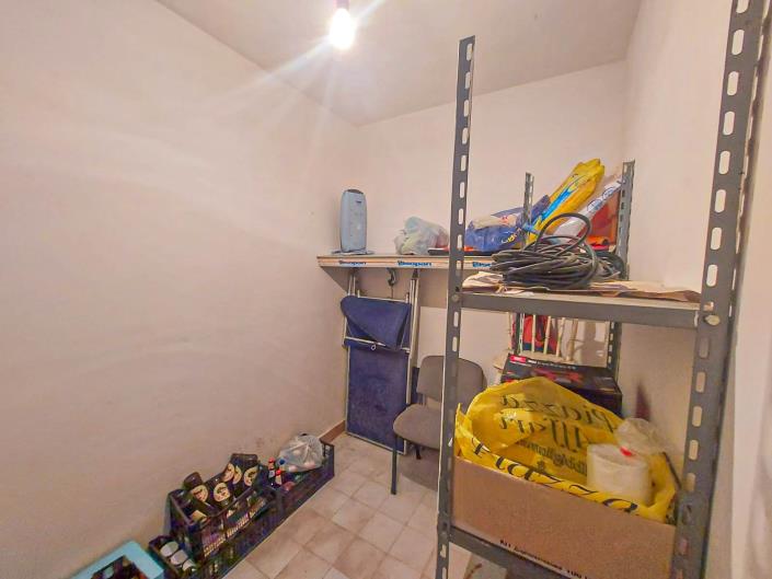 Image No.35-2 Bed Apartment for sale