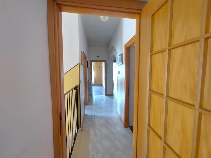 Image No.14-2 Bed Villa / Detached for sale