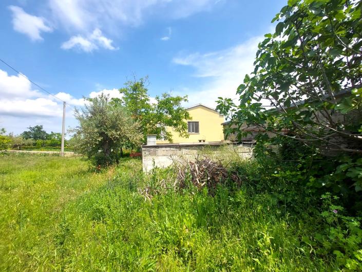 Image No.58-2 Bed Villa / Detached for sale