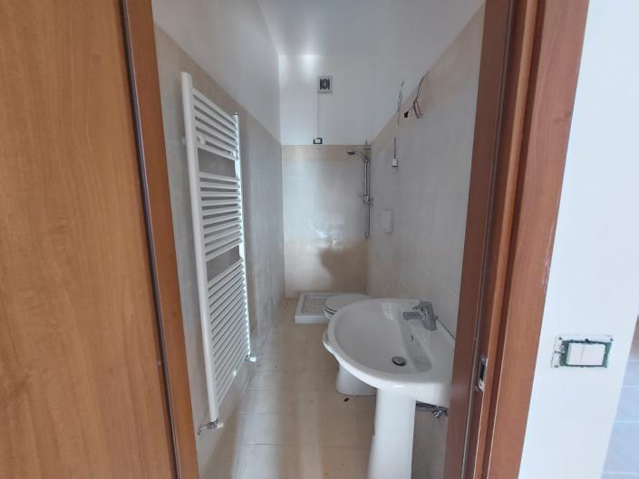 Image No.22-2 Bed Apartment for sale