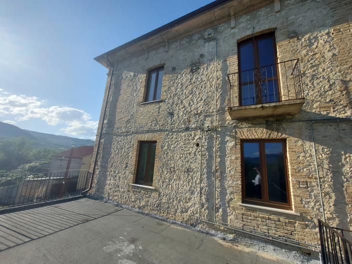 Image No.44-2 Bed Apartment for sale