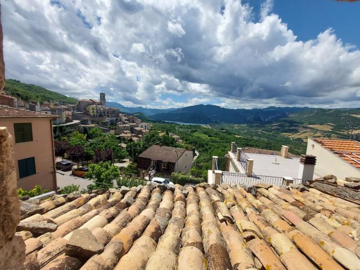 Image No.2-2 Bed Townhouse for sale