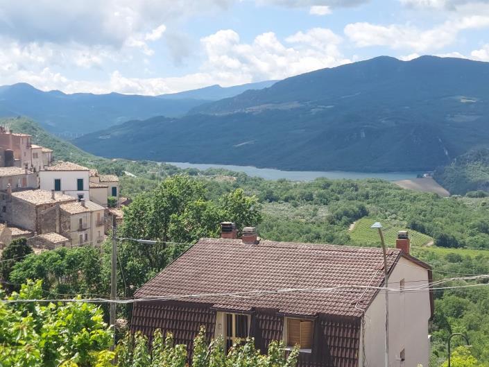 Image No.20-2 Bed Townhouse for sale