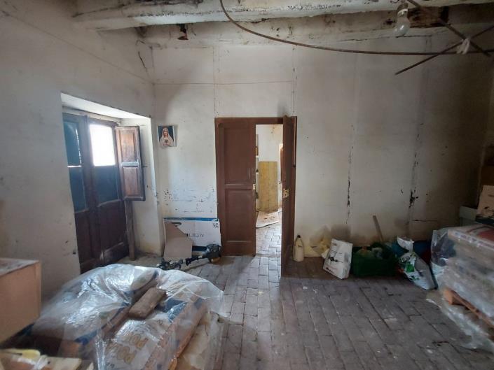 Image No.35-2 Bed Townhouse for sale