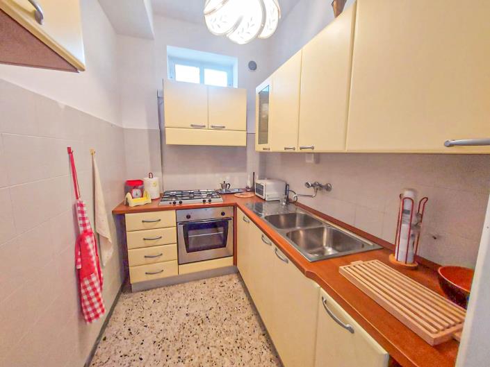 Image No.9-3 Bed Apartment for sale