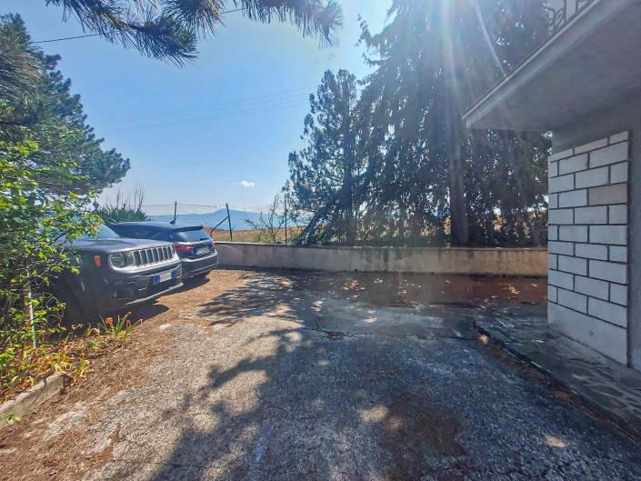 Image No.8-5 Bed Villa for sale