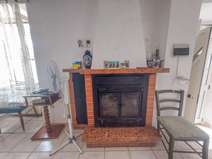 Image No.9-1 Bed Townhouse for sale