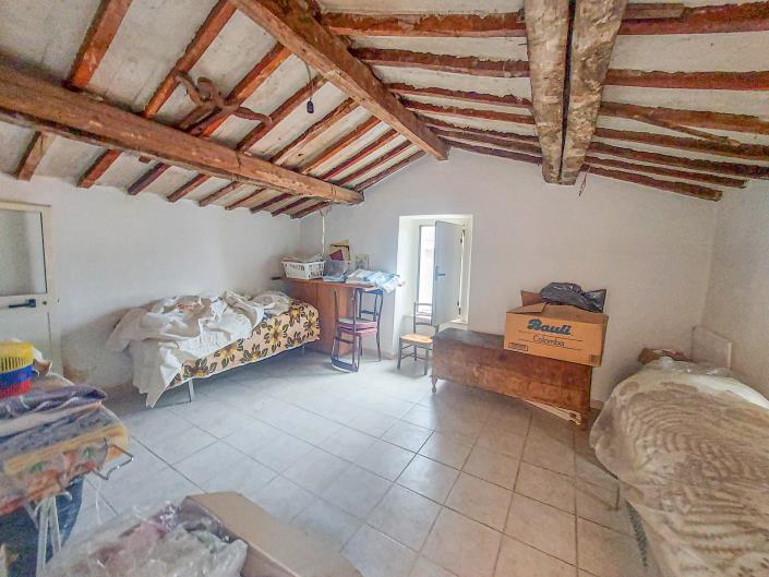 Image No.23-1 Bed Townhouse for sale