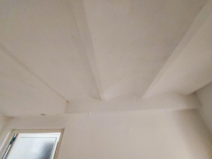 Image No.18-1 Bed Townhouse for sale