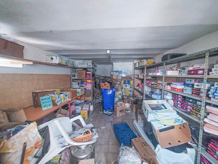 Image No.33-1 Bed Townhouse for sale