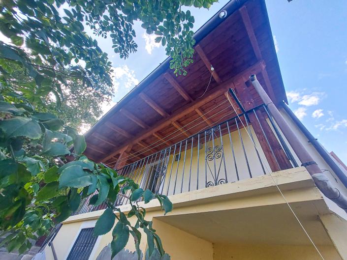 Image No.10-2 Bed Semi-Detached for sale