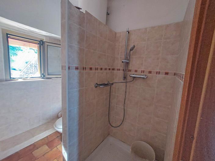 Image No.34-2 Bed Semi-Detached for sale