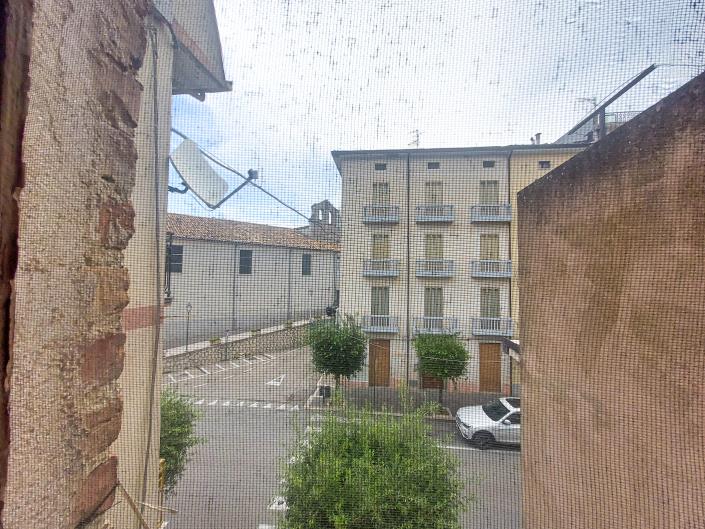 Image No.24-2 Bed Townhouse for sale