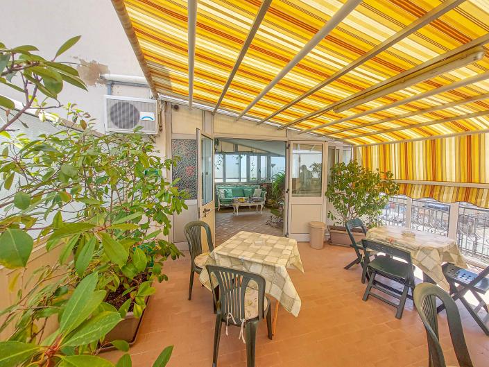 Image No.19-3 Bed Apartment for sale