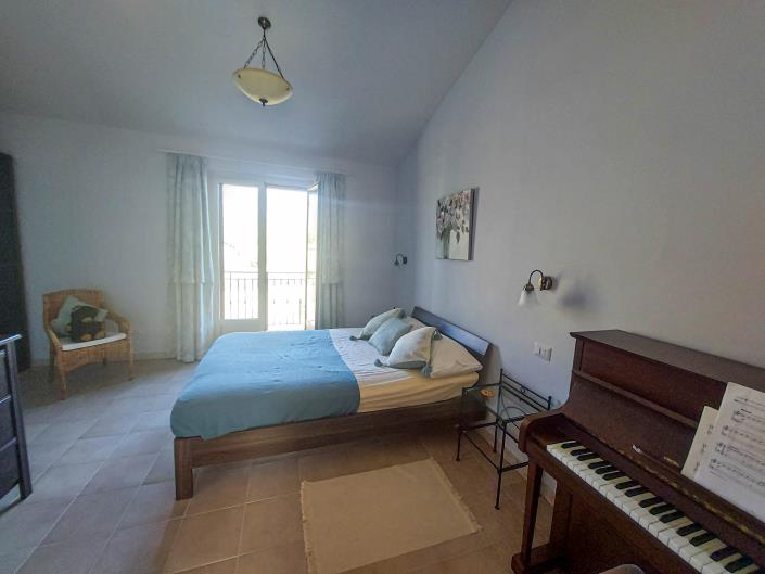 Image No.30-5 Bed Villa / Detached for sale