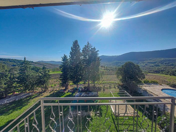 Image No.55-5 Bed Villa / Detached for sale