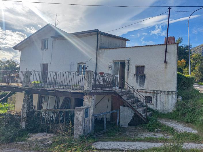 Image No.7-Maison de campagne de 3 chambres à vendre à Palombaro