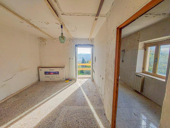 Image No.21-Maison de campagne de 3 chambres à vendre à Palombaro