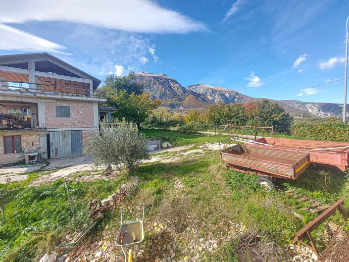 Image No.25-Maison de campagne de 3 chambres à vendre à Palombaro