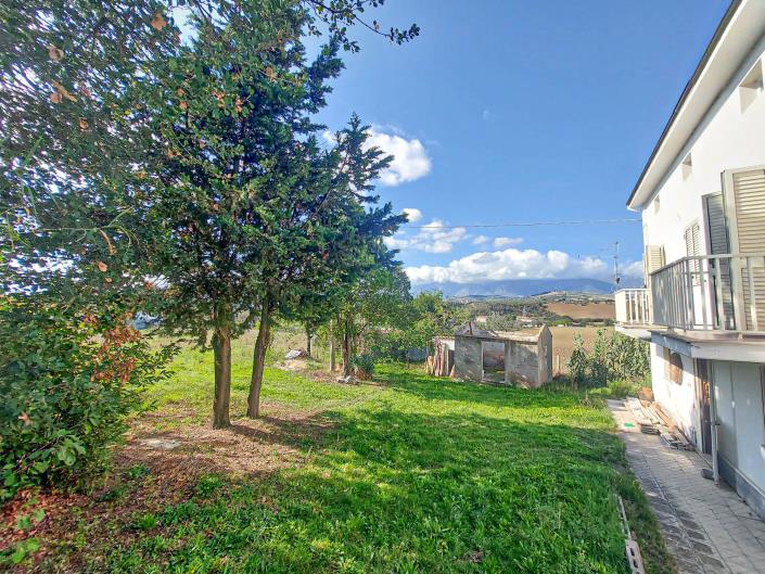 Image No.14-Propriété de pays de 2 chambres à vendre à Sant' Eusanio Del Sangro