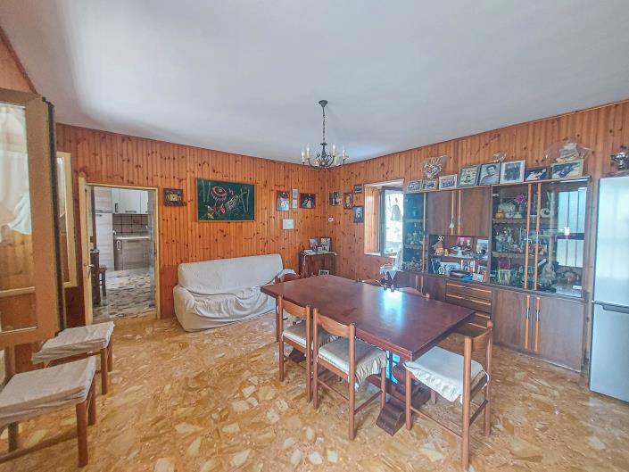 Image No.49-Maison de 3 chambres à vendre à Casoli