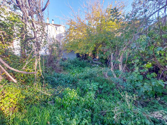 Image No.9-2 Bed Semi-Detached for sale