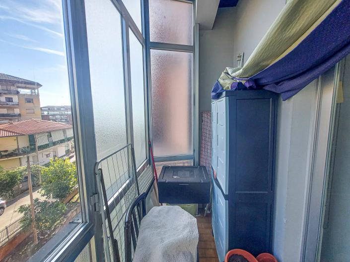 Image No.23-2 Bed Apartment for sale