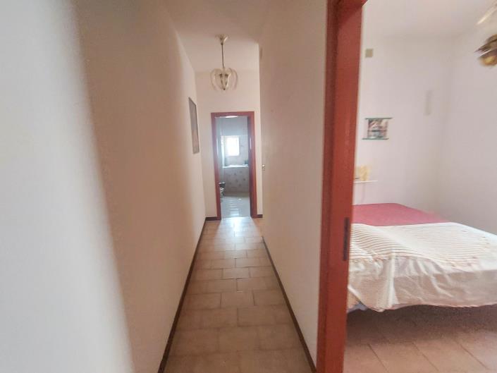 Image No.29-2 Bed Semi-Detached for sale