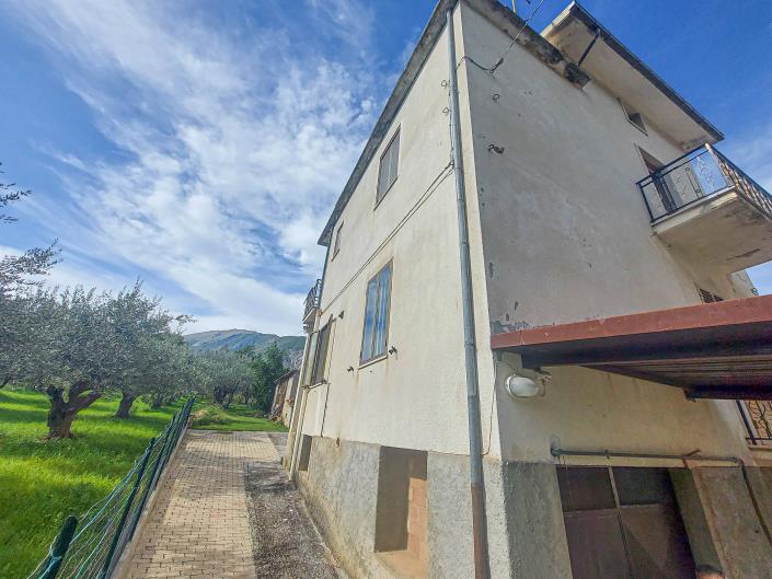 Image No.41-Propriété de pays de 3 chambres à vendre à Civitella Messer Raimondo