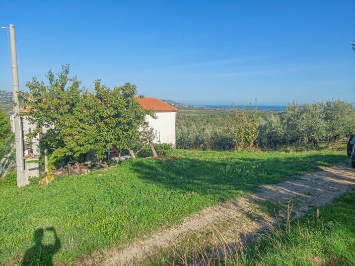 Image No.9-Propriété de pays de 2 chambres à vendre à Torino di Sangro