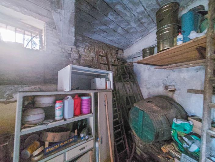 Image No.11-Maison de ville de 3 chambres à vendre à Bomba