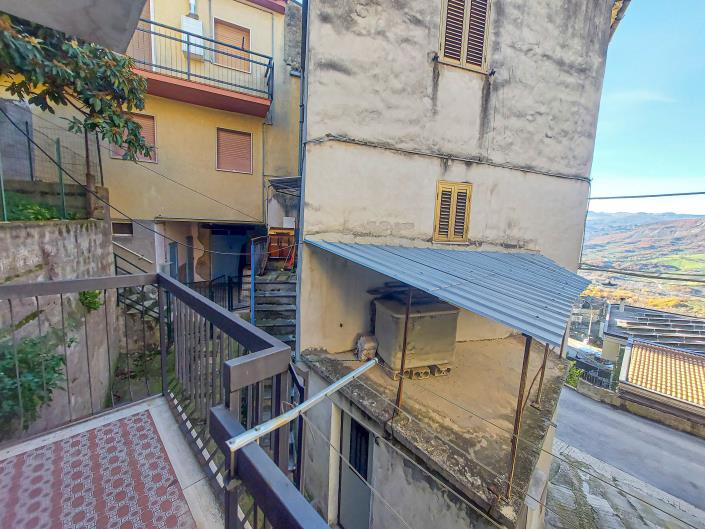 Image No.21-Maison de ville de 3 chambres à vendre à Bomba