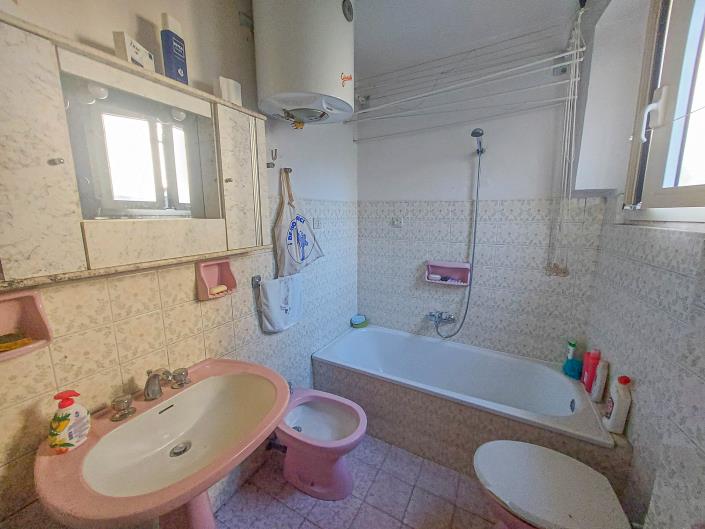 Image No.23-Maison de ville de 3 chambres à vendre à Bomba