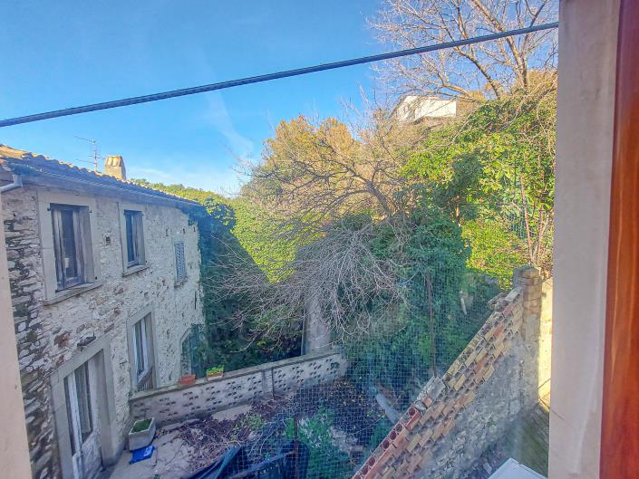 Image No.34-Maison de ville de 3 chambres à vendre à Bomba