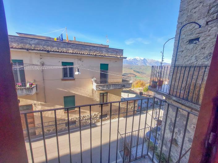 Image No.41-Maison de ville de 3 chambres à vendre à Bomba