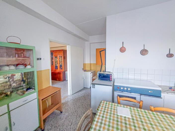 Image No.16-2 Bed Apartment for sale