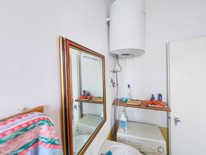 Image No.26-2 Bed Apartment for sale