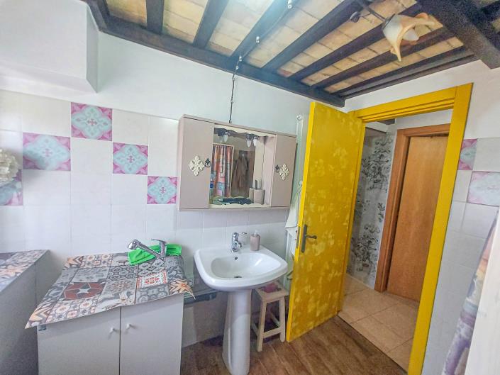 Image No.30-2 Bed Villa for sale