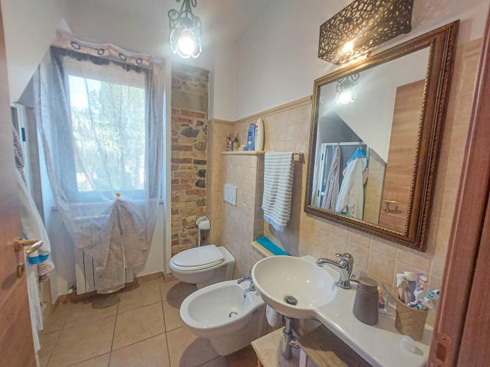 Image No.42-2 Bed Villa for sale