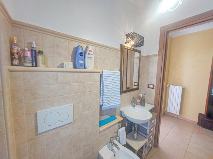 Image No.43-2 Bed Villa for sale