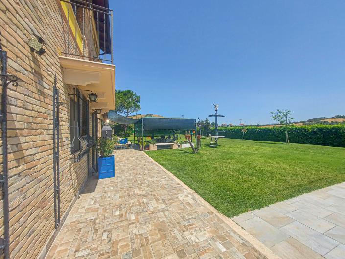 Image No.57-2 Bed Villa for sale