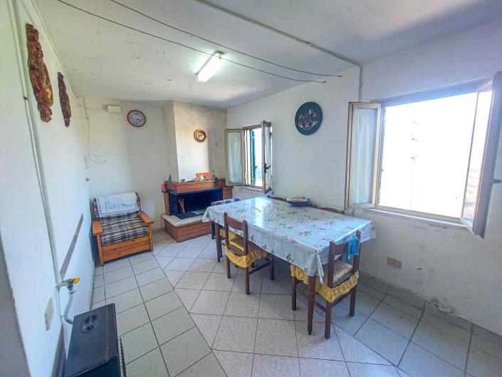 Image No.46-4 Bed Townhouse for sale