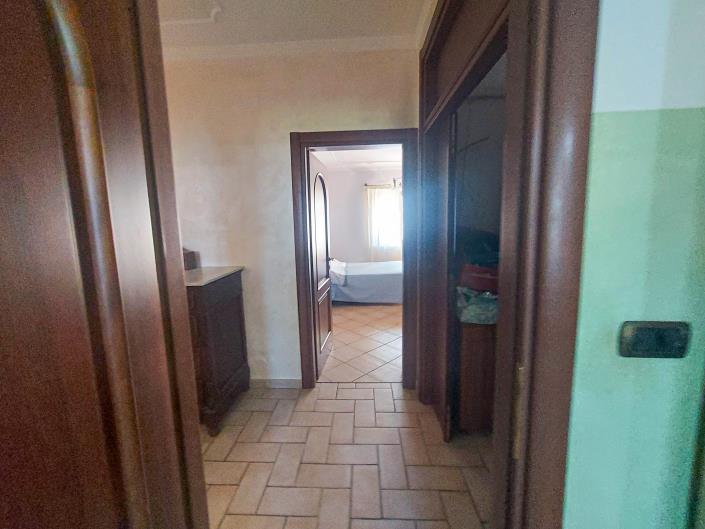 Image No.25-2 Bed Villa for sale