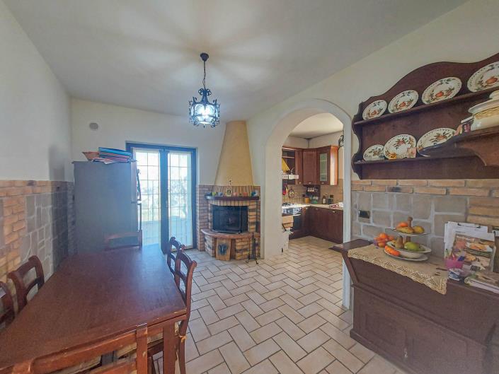 Image No.20-2 Bed Villa for sale