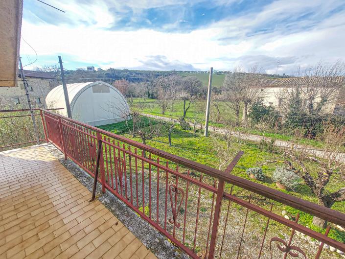 Image No.33-2 Bed Villa / Detached for sale