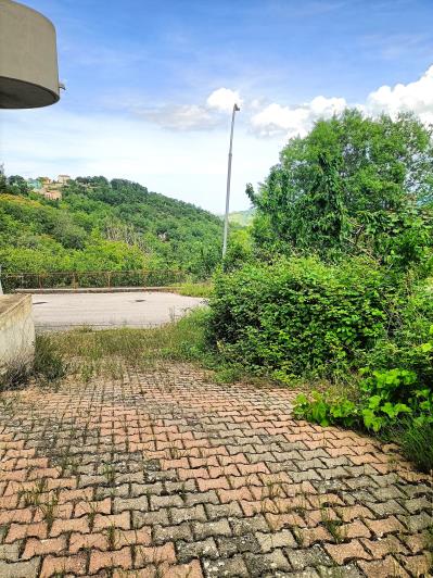 Image No.43-Propriété de pays de 4 chambres à vendre à Gessopalena